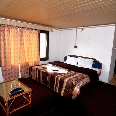 ホテルKashmir House Pahalgām エクステリア 写真