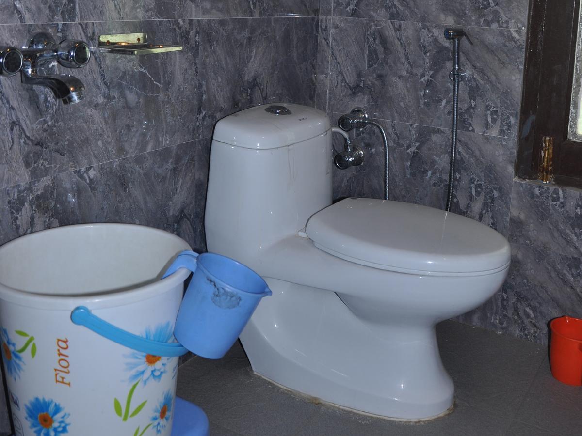 ホテルKashmir House Pahalgām エクステリア 写真